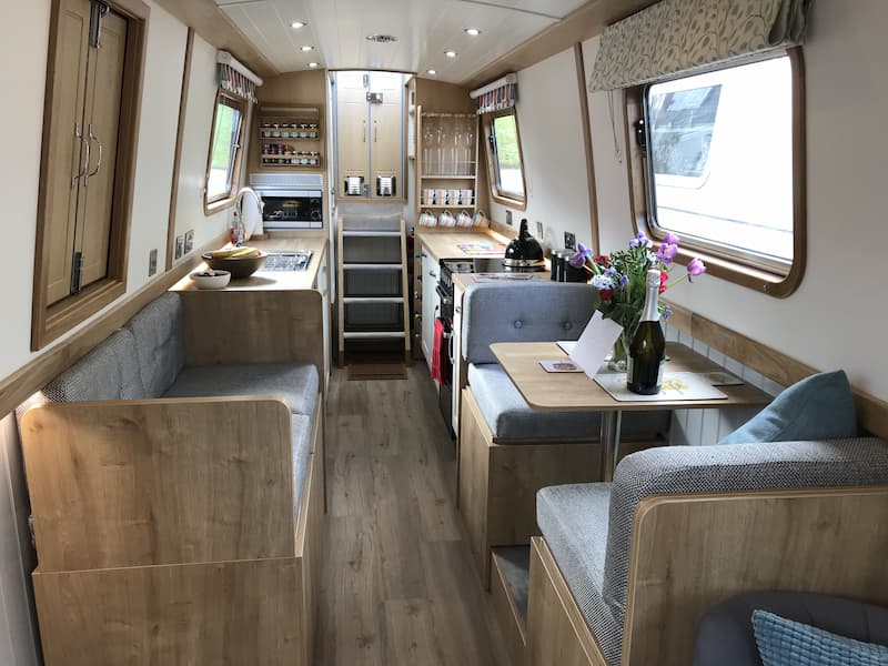 Bespoke Boat Dinettes